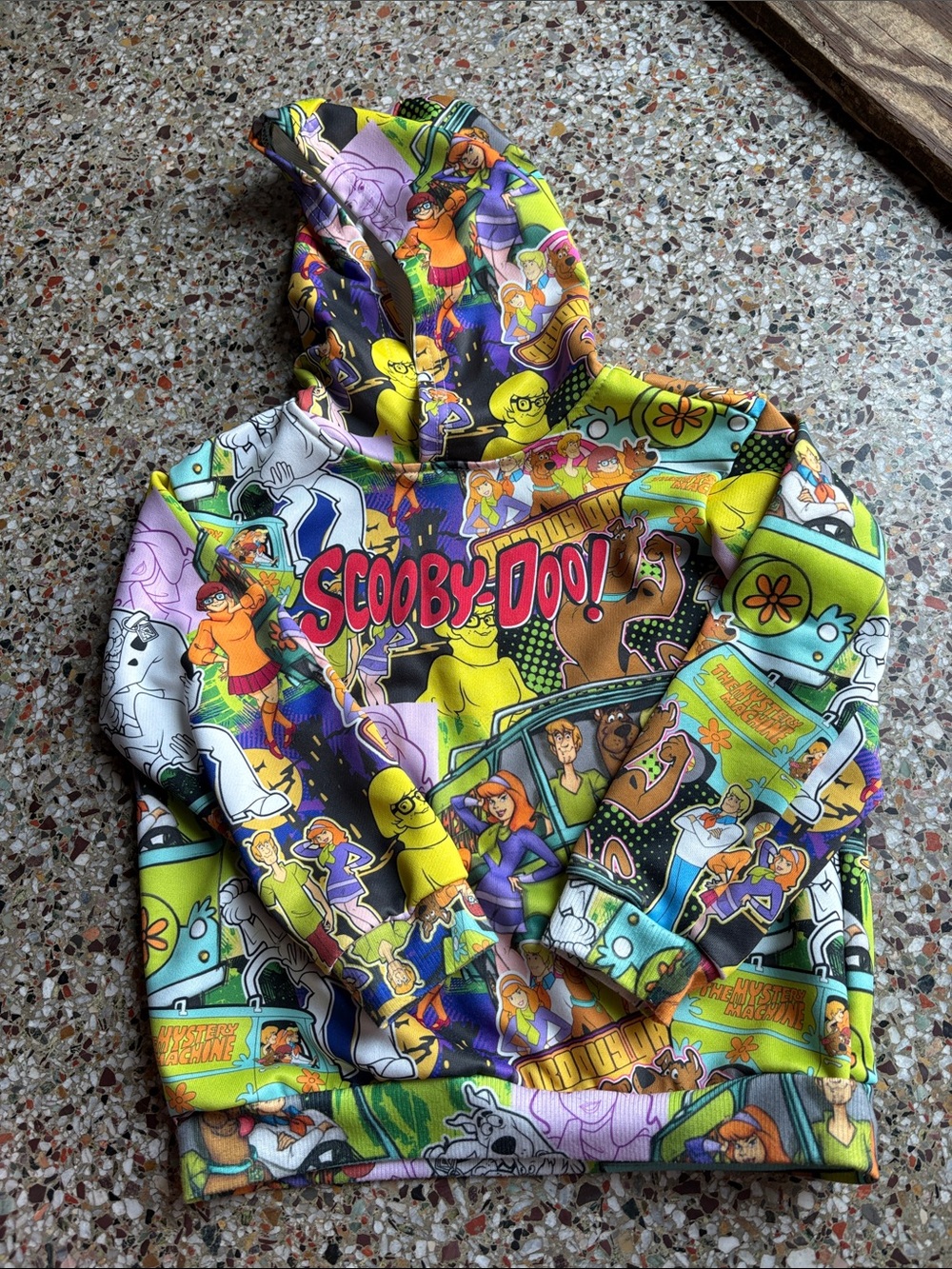Like New Kids size 6 Scooby-Doo Multicolor Graphic Hoodie